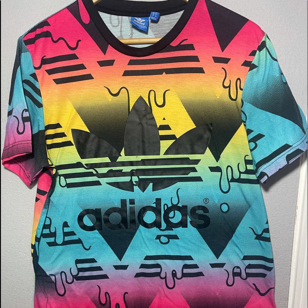 Addidas originals M ice cream drip shirt
